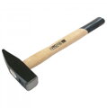 Kladivo zámočnícke 600 g, drevená násada 0012006