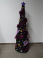 Vianočný stromček zdobený 130cm fialový
