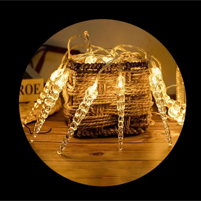 Modee Lighting LED vianočná reťaz 20 LED 2,85m 3xAA teplá biela cencúle