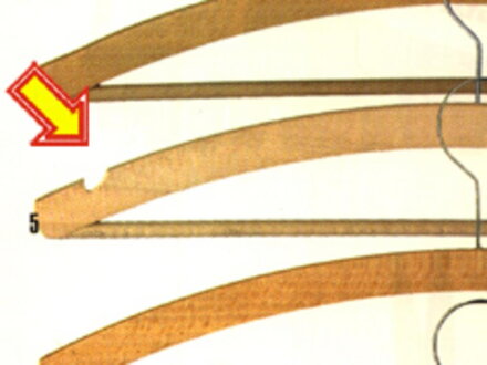 Vešiak - ramienko pánske drevené, zárez, palička   WW